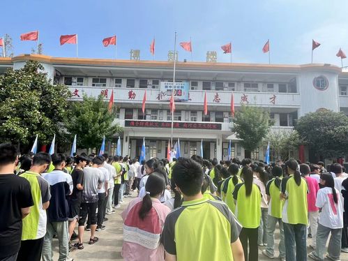 校園攜手筑防線 南召縣南河店鎮初級中學與潮安縣彩塘中學的抗艾主題活動紀實